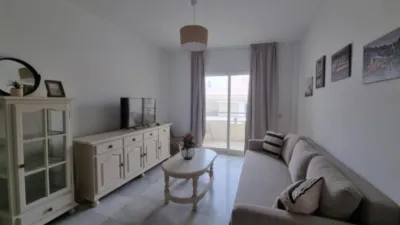 Apartment on Calle Real, 1 photo 2