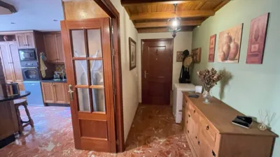 Apartment at Calle Miguel de Maria Luque, 1 photo 3