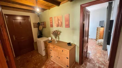 Apartment at Calle Miguel de Maria Luque, 1 photo 4