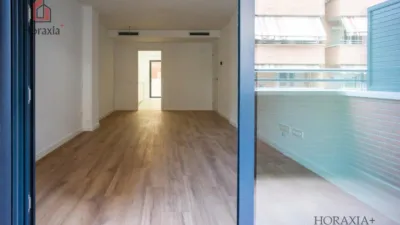 Apartment on Avinguda de la Constitució photo 2