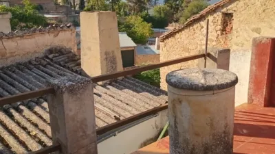 Semi-detached house in Plaza de la Espiga photo 3