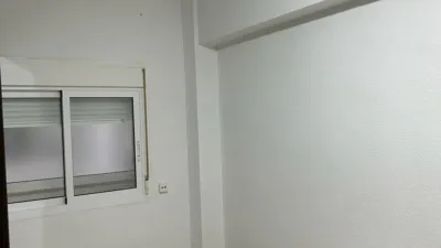 Piso en alquiler en Calle Doctor Ferran, Número 2, Oliveros-Altamira-Barrio Alto (Almería Capital) de 700 €<span>/mes</span>
