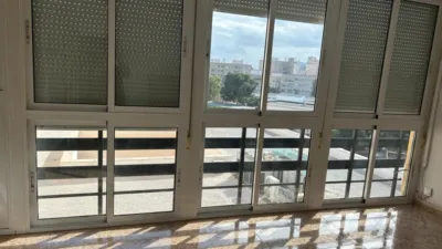 Piso en alquiler en Calle Doctor Ferran, Número 2, Oliveros-Altamira-Barrio Alto (Almería Capital) de 700 €<span>/mes</span>