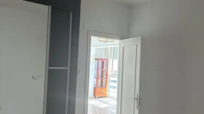 Piso en alquiler en Calle Doctor Ferran, Número 2, Oliveros-Altamira-Barrio Alto (Almería Capital) de 700 €<span>/mes</span>