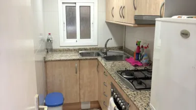Piso en venta en Carrer de l'Alegria, cerca de Carrer de la Florida, La Florida (L'Hospitalet de Llobregat) de 189.900 €