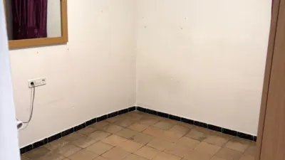 Piso en venta en Carrer de l'Alegria, cerca de Carrer de la Florida, La Florida (L'Hospitalet de Llobregat) de 189.900 €