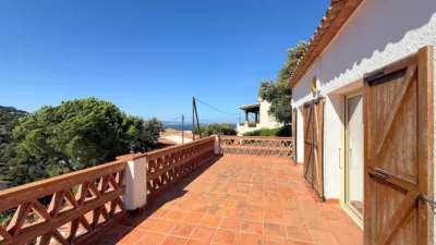 Chalet in Passatge de la Coma photo 4