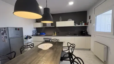 House on Avinguda de la Bisbal, 24 photo 9