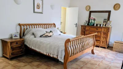 Apartment on Carrer de Santa Reparada photo 7
