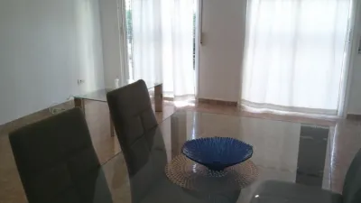 Apartment on Calle Bajas Yeseras, No. 40 photo 5
