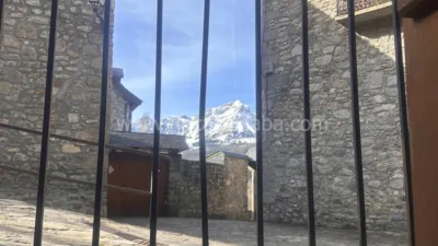 Piso en venta en Calle de los Caldares, El Pueyo de Jaca (Panticosa) de 230.000 €