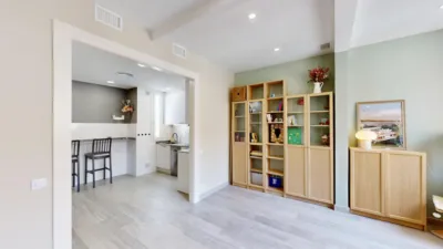 Piso en venta en Carrer de la Creu dels Molers, cerca de Carrer de Magalhäes, El Poble-sec (Distrito Sants-Montjuïc. Barcelona Capital) de 359.000 €