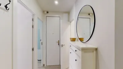 Piso en venta en Carrer de la Creu dels Molers, cerca de Carrer de Magalhäes, El Poble-sec (Distrito Sants-Montjuïc. Barcelona Capital) de 359.000 €