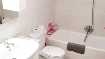 Piso en venta en Calle de Silvestre Ochoa, Playa Ostende (Castro Urdiales) de 290.000 €
