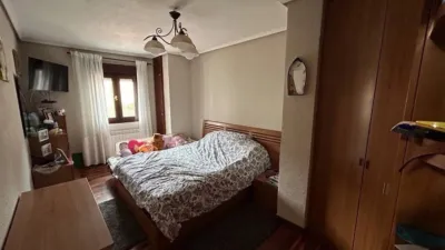 House on Monteale Street photo 21