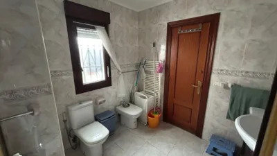 House on Monteale Street photo 25