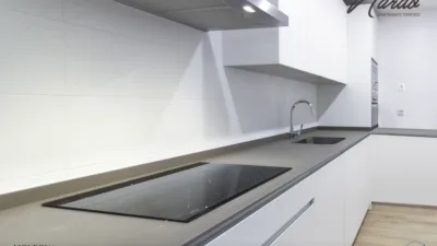 Apartamento en venta en Calle del Nardo, 3, Pardaleras (Badajoz Capital) de 161.000 €