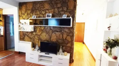 Apartment on Gabriel Aresti Street photo 2