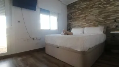 Chalet adosado en alquiler en Carrer Creta, 74, Gran Alacant (Santa Pola) de 1.100 €<span>/mes</span>