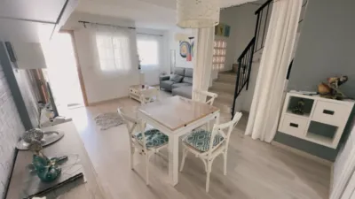 Semi-detached chalet on Avenida de Escandinavia, 1 photo 8