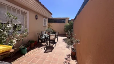 Semi-detached house on Avinguda Escandinàvia, 1 photo 6
