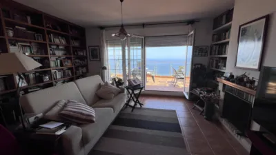 Semi-detached house on Avinguda Escandinàvia, 1 photo 8