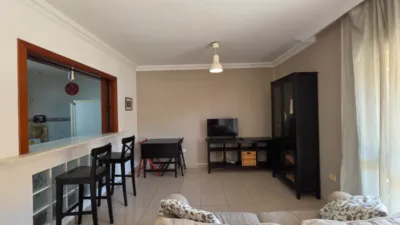Apartment on Oregon Street photo 4