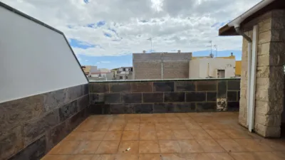 Duplex on La Dehesa Street photo 3