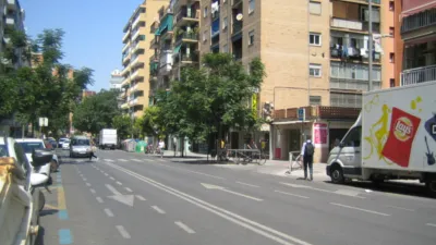 Piso en alquiler en Calle Sicilia, Zaidín-Vergeles (Distrito Zaidín. Granada Capital) de 900 €<span>/mes</span>