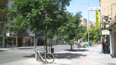 Piso en alquiler en Calle Sicilia, Zaidín-Vergeles (Distrito Zaidín. Granada Capital) de 900 €<span>/mes</span>