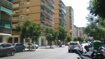 Piso en alquiler en Calle Sicilia, Zaidín-Vergeles (Distrito Zaidín. Granada Capital) de 900 €<span>/mes</span>