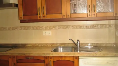 Piso en alquiler en Calle Sicilia, Zaidín-Vergeles (Distrito Zaidín. Granada Capital) de 900 €<span>/mes</span>