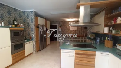 Apartment on Calle de Basaldua photo 8