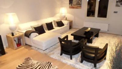 Duplex on Avenida de los Chopos photo 3