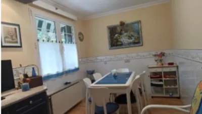 Semi-detached chalet on Raimundo Abaroa Street photo 8
