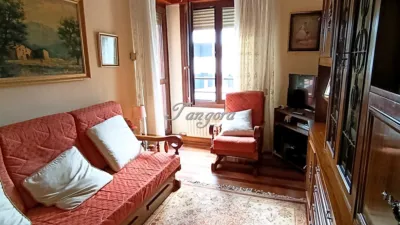 Apartment on Errementariena Street photo 26