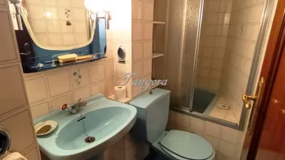 Apartment on Errementariena Street photo 29