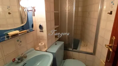 Apartment on Errementariena Street photo 28