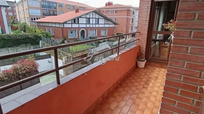 Apartment on Errementariena Street photo 9