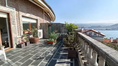 Penthouse on Calle de Caridad photo 27