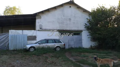 Rustic farm on Olakoibar Street photo 19