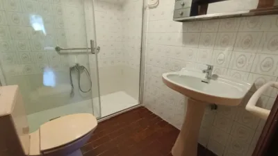 Apartment on Arene Street photo 22