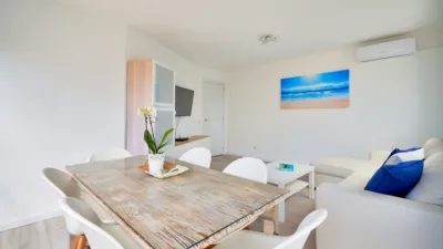 Apartamento en venta en Avenida de Alay, Puerto Marina (Distrito Benalmádena Costa. Benalmádena) de 420.000 €