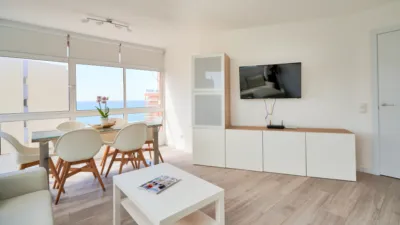 Apartamento en venta en Avenida de Alay, Puerto Marina (Distrito Benalmádena Costa. Benalmádena) de 420.000 €