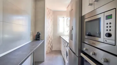 Apartamento en venta en Avenida de Alay, Puerto Marina (Distrito Benalmádena Costa. Benalmádena) de 420.000 €