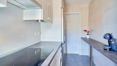 Apartamento en venta en Avenida de Alay, Puerto Marina (Distrito Benalmádena Costa. Benalmádena) de 420.000 €
