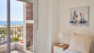 Apartamento en venta en Avenida de Alay, Puerto Marina (Distrito Benalmádena Costa. Benalmádena) de 420.000 €