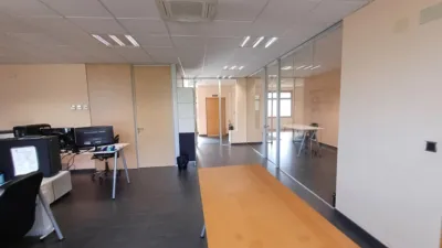 Local comercial en venta en Plaza Agirre Lehendakaria, Número 1, Zamudio de 210.000 €