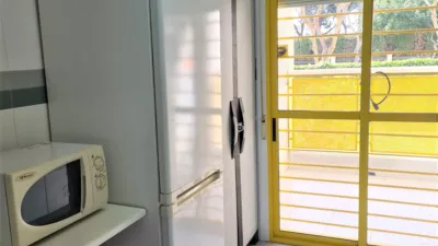 Piso en alquiler en Punta Umbría Solo Temporada Invierno. Comunidad y Garaje Incluidos, Punta Umbría de 800 €<span>/mes</span>