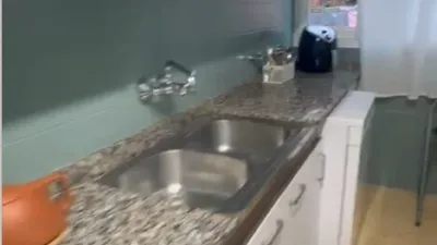 Apartment on Avinguda de la Malva-rosa photo 15